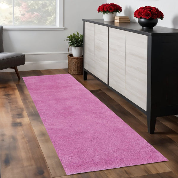 HomeRoots 8' Hot Pink Hand-Woven Round Rug - Vibrant Artisan-Made Design for Stylish Warmth and Comfort 8' Runner 353905