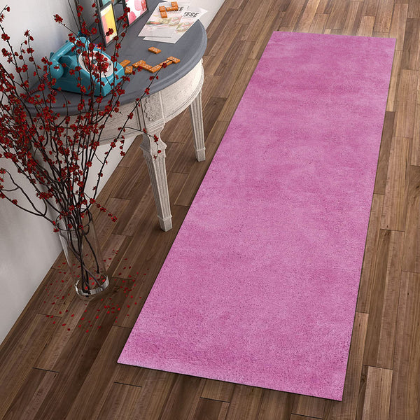 Homeroots 8' Hot Pink Plain Runner Rug  Polyester 353905