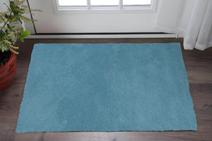 HomeRoots 8' Blue Hand-Woven Round Rug - Artisan Crafted, Durable Polyester, Perfect for Cozy Living Spaces 3' X 5' 353912