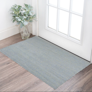 Homeroots 3' X 5' Blue Heather Plain Area Rug  Polyester 353916