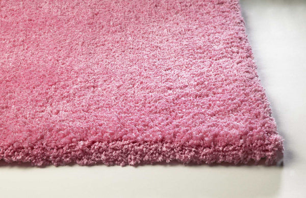 Homeroots 3' X 5' Hot Pink Indoor Shag Rug  Polyester 353935