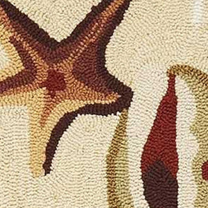 HomeRoots 3' Hand-Tufted Coastal Area Rug Featuring Beige, Green, and Brown Seashell Motif for Any Room 3' X 5' 353941
