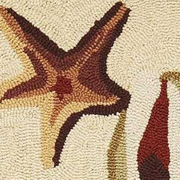 HomeRoots 3' Hand-Tufted Coastal Area Rug Featuring Beige, Green, and Brown Seashell Motif for Any Room 3' X 5' 353941
