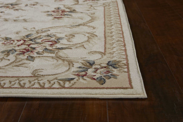 HomeRoots 8' Traditional Floral Medallion Area Rug in Ivory, Red & Green - Elegant, Durable Design for Any Room 5' X 8' 354044