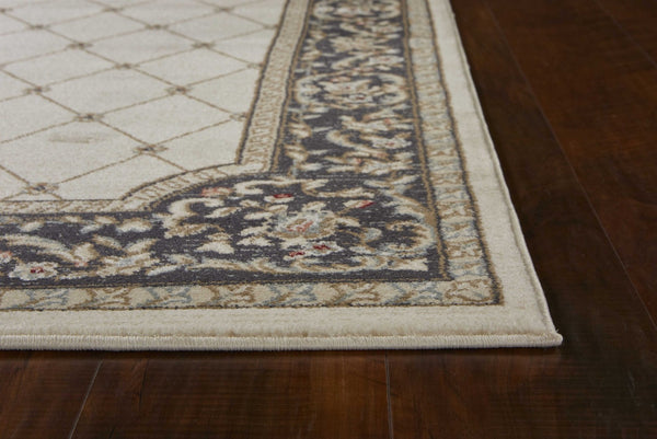HomeRoots 8' Ivory and Gray Floral Area Rug - Durable, Stain-Resistant Design for Timeless Style and Comfort 5' X 8' 354049