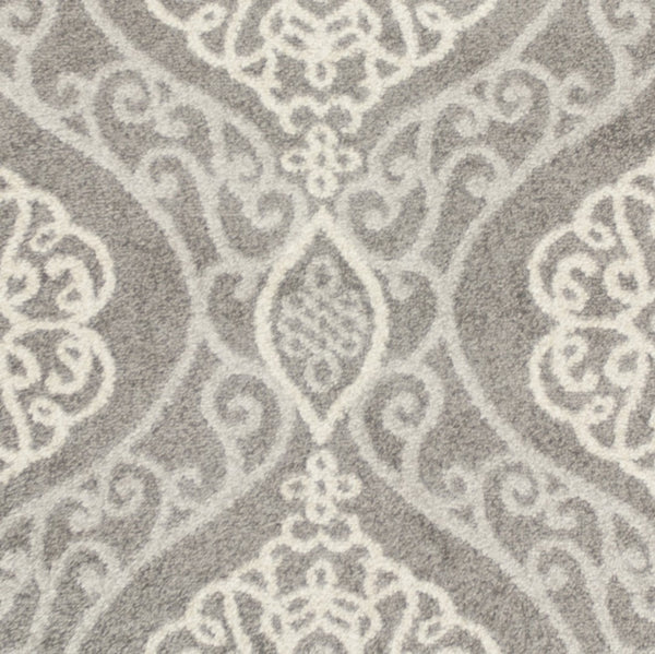 HomeRoots 7' Silver Moroccan-Inspired Area Rug for Indoor & Outdoor Living - Durable, Easy to Maintain, Stylish 5' x 8' 354073