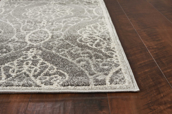 HomeRoots 7' Silver Moroccan-Inspired Area Rug for Indoor & Outdoor Living - Durable, Easy to Maintain, Stylish 5' x 8' 354073