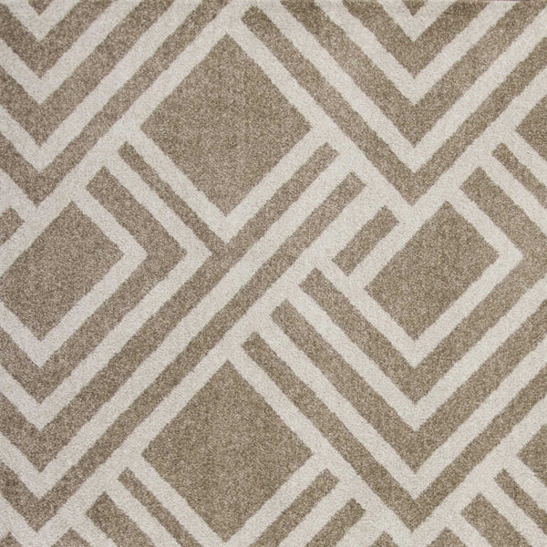 HomeRoots 5' Versatile Beige Geometric Area Rug – Perfect for Indoor or Outdoor Spaces, Easy Care & Modern Style 5' x 8' 354075
