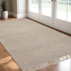 Homeroots 3' X 5' Natural Wool Hand Woven Area Rug  Wool 354077