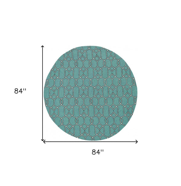 HomeRoots 7' Vibrant Green Moroccan Indoor Outdoor Area Rug - Durable, Stylish Quatrefoil Design for Any Space 7' Round 354097