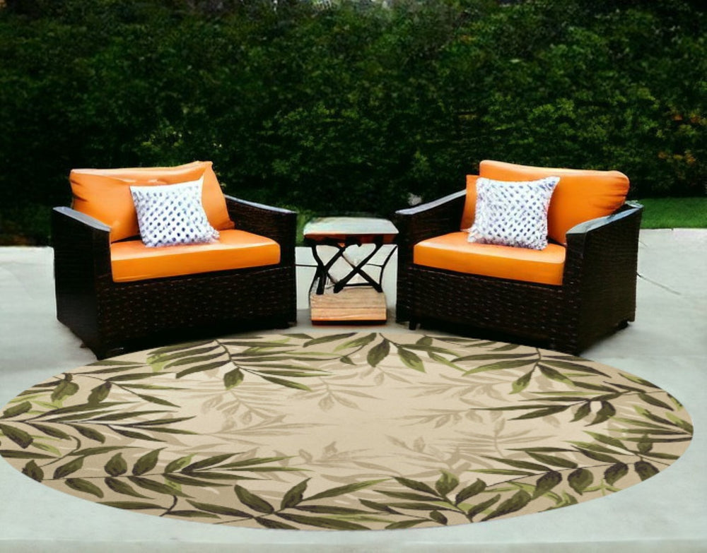 HomeRoots 8' Handmade Beige Floral Area Rug - Durable Indoor/Outdoor Comfort for Any Space, Low Maintenance Style 8' Round 354127