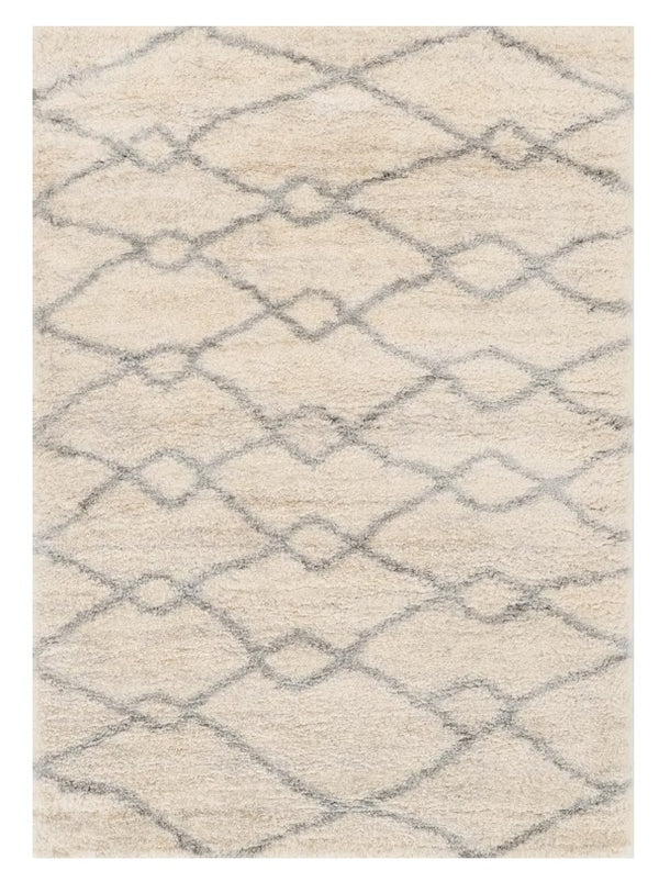 Homeroots 7' X 9' Gray And Ivory Area Rug  Polypropylene 354194
