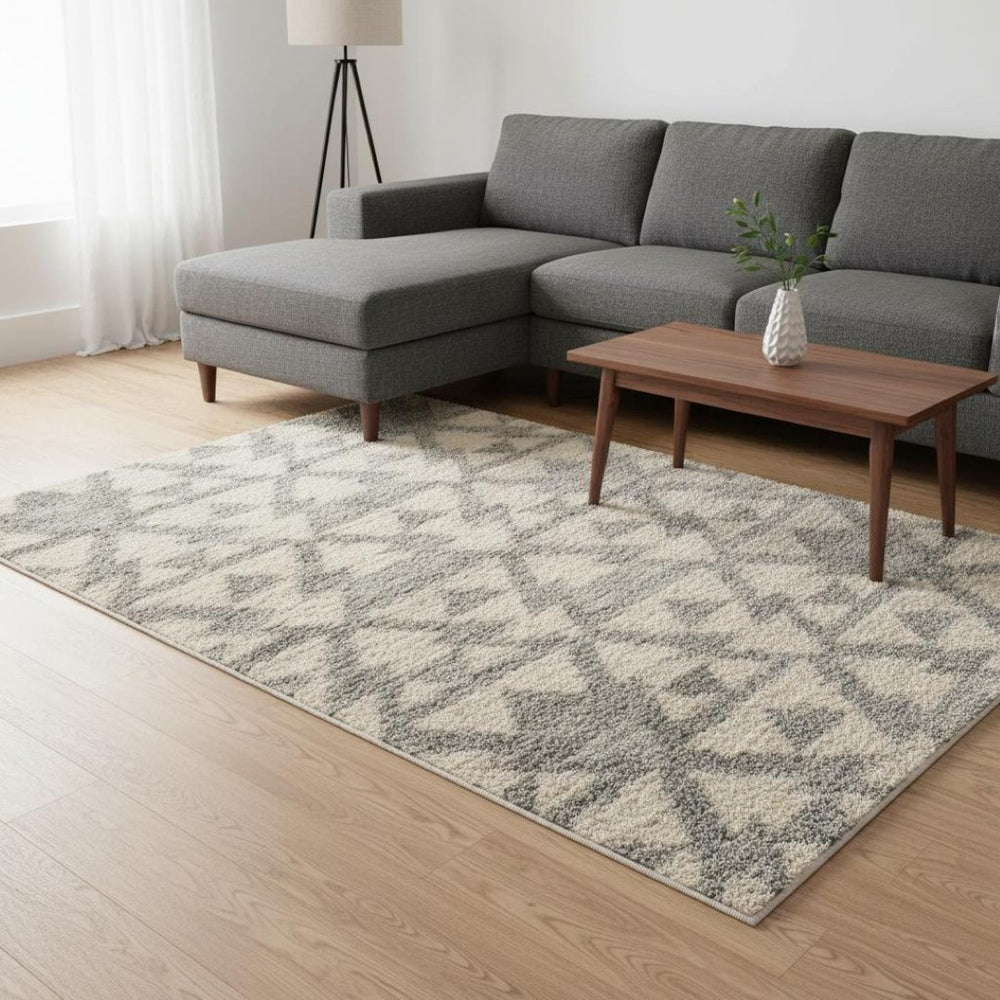HomeRoots 8' Modern Ivory and Gray Geometric Area Rug for Stylish Living Spaces - Durable, Easy-Care Design 8' X 10' 354195