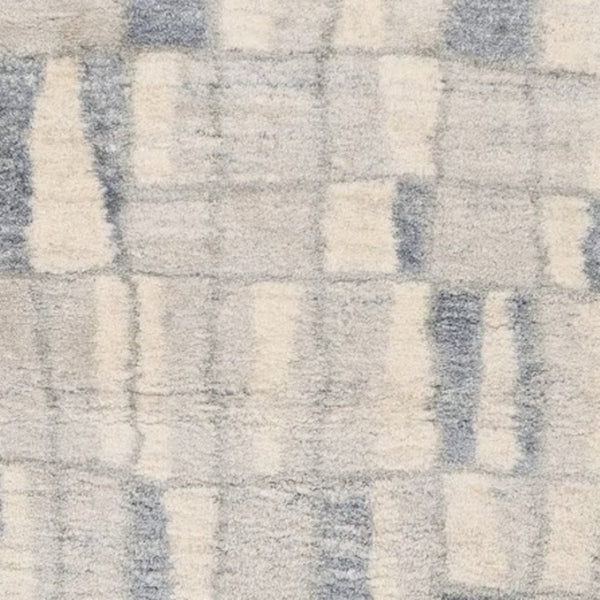 HomeRoots 9' Ivory and Blue Abstract Geometric Area Rug – Modern Elegance for Large Spaces, Durable Comfort 7' X 9' 354196