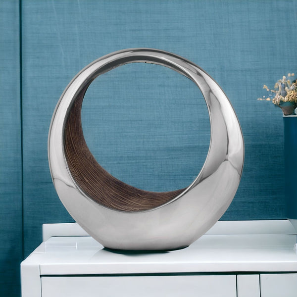 Homeroots 11" Brown And Silver Aluminum Circular Decorative Bowl  Buffed Aluminum 354604