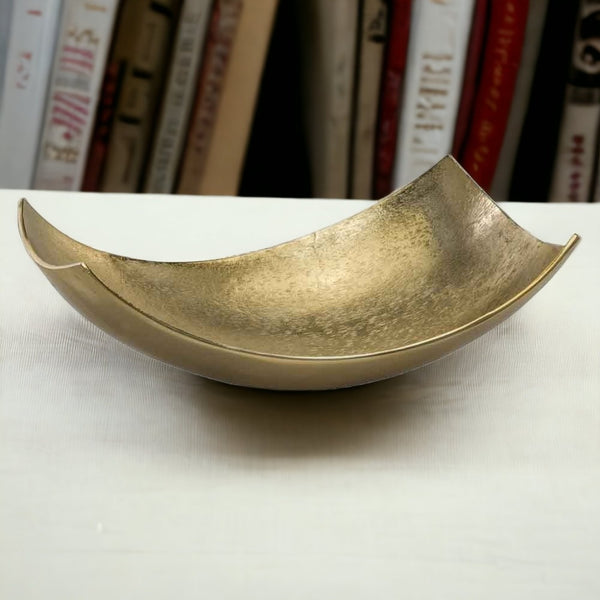 Homeroots 17" Gold Aluminum Scoop Decorative Bowl  Aluminum 354616