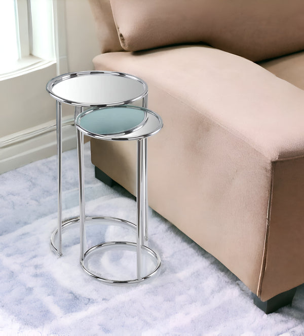 Homeroots 22" Silver Aluminum Round Mirrored End Table   354673