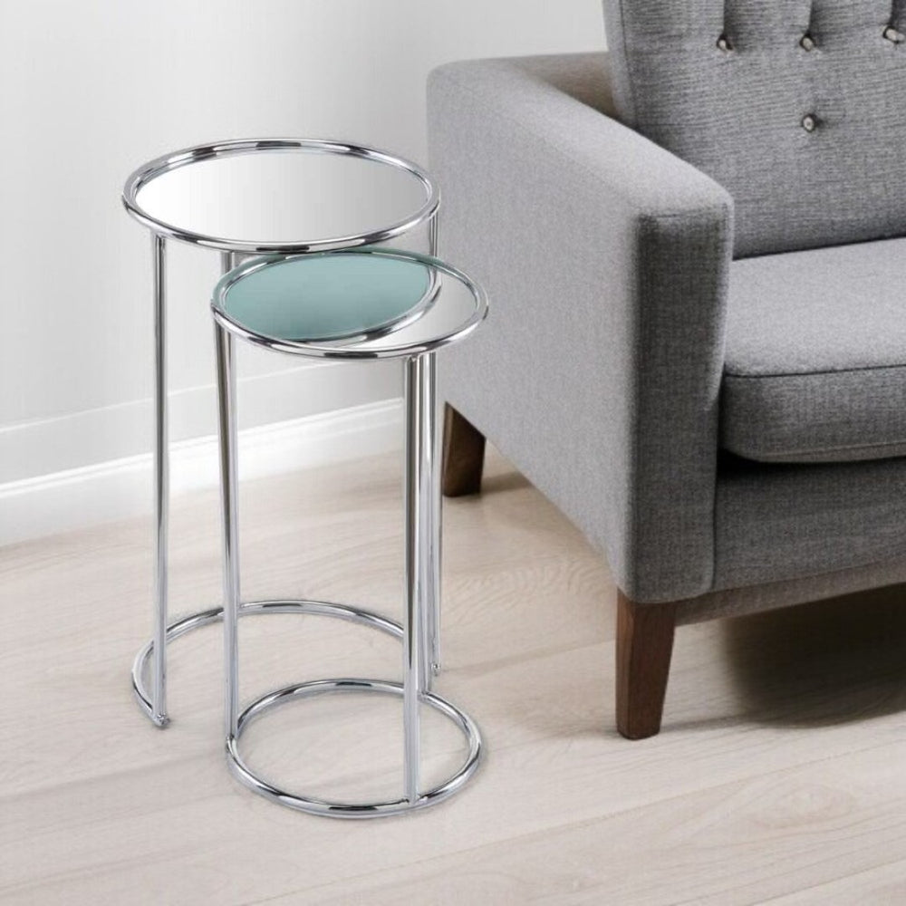 HomeRoots 22" Silver Aluminum Round Mirrored End Table - Modern Glam Accent for Living Room & Bedroom Decor 354673