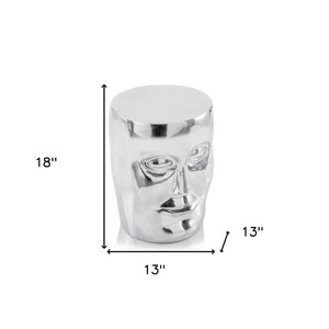 Homeroots 18" Silver Aluminum Faces Round End Table   354674