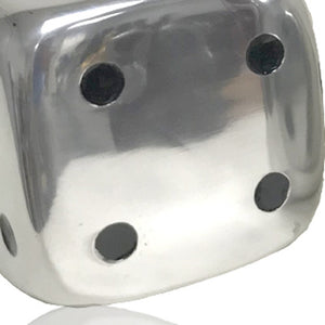 Homeroots 6" Silver Buffed Aluminum Tabletop Sculpture  Buffed Aluminum 354699