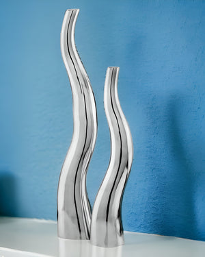 Homeroots Set Of Two Silver Aluminum Squiggly Table Vases  Aluminum 354815