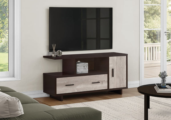 HomeRoots 47" Stylish Wood Brown TV Stand with Enclosed Storage & Open Shelves - Perfect for Home Organization! 355707