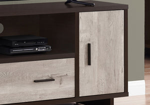 HomeRoots 47" Stylish Wood Brown TV Stand with Enclosed Storage & Open Shelves - Perfect for Home Organization! 355707