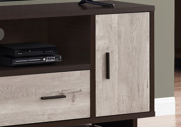 HomeRoots 47" Stylish Wood Brown TV Stand with Enclosed Storage & Open Shelves - Perfect for Home Organization! 355707
