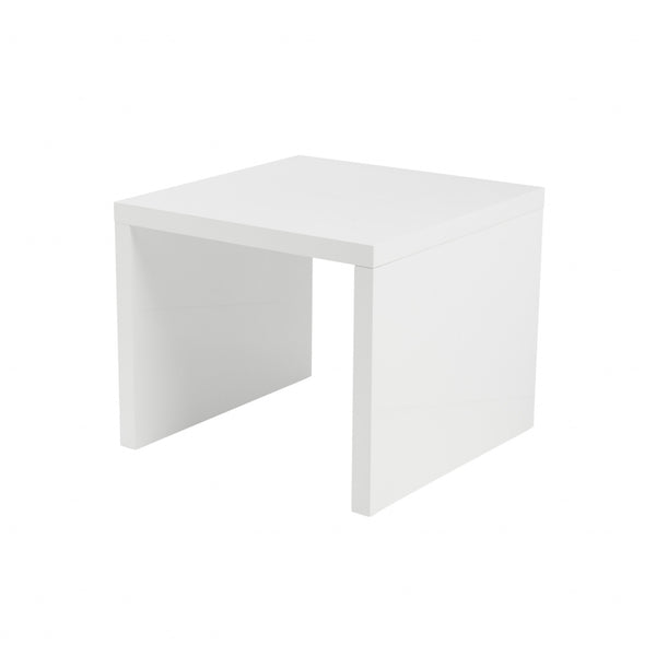 Homeroots 20" White Square End Table   357510