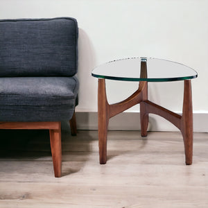 Homeroots 20" Clear Tempered Glass End Table   357542