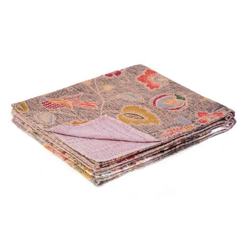 Homeroots 50" Elegant Gray And Pink Kantha Floral Throw Blanket With Exquisite Embroidery For Cozy Spaces Cotton ,50"X70" Cotton 357574