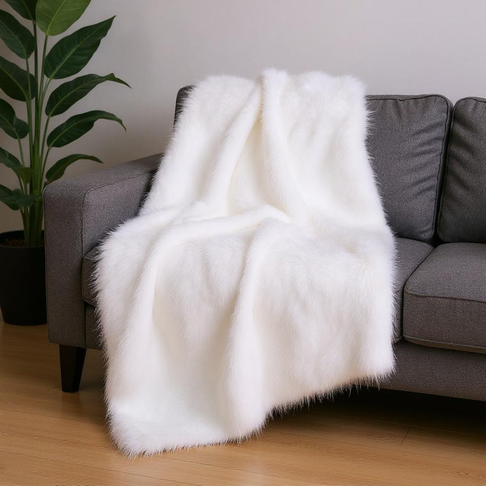 HomeRoots White Plush Reversible Throw Blanket – Luxurious Knitted Rabbit Texture for Cozy Living Spaces 358165