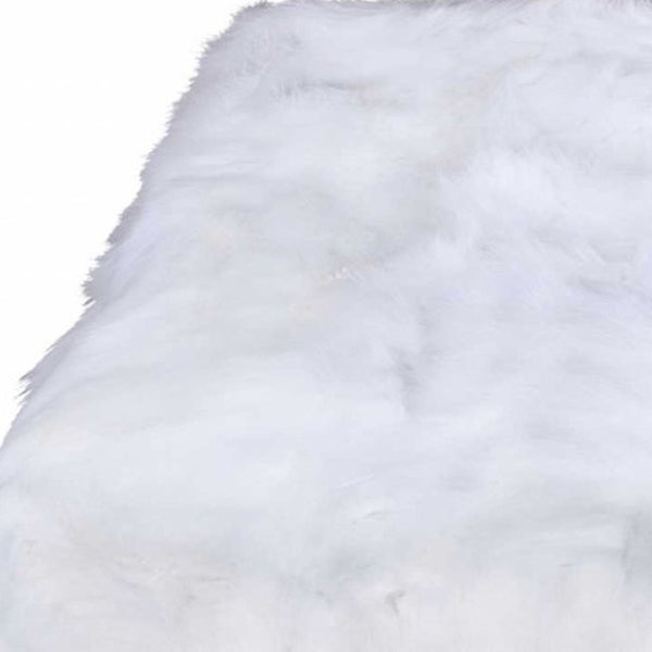 HomeRoots White Plush Reversible Throw Blanket – Luxurious Knitted Rabbit Texture for Cozy Living Spaces 358165