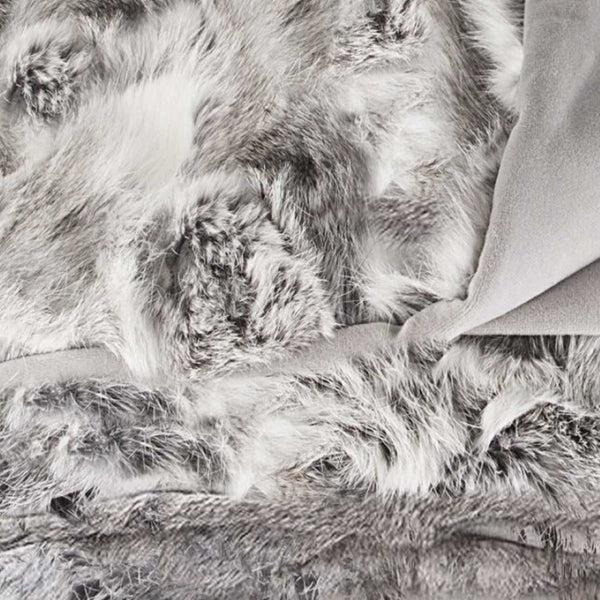 HomeRoots 50" Luxurious Gray Rabbit Fur Throw Blanket – Cozy Softness for Elegant Home Decor & Comfort 358167