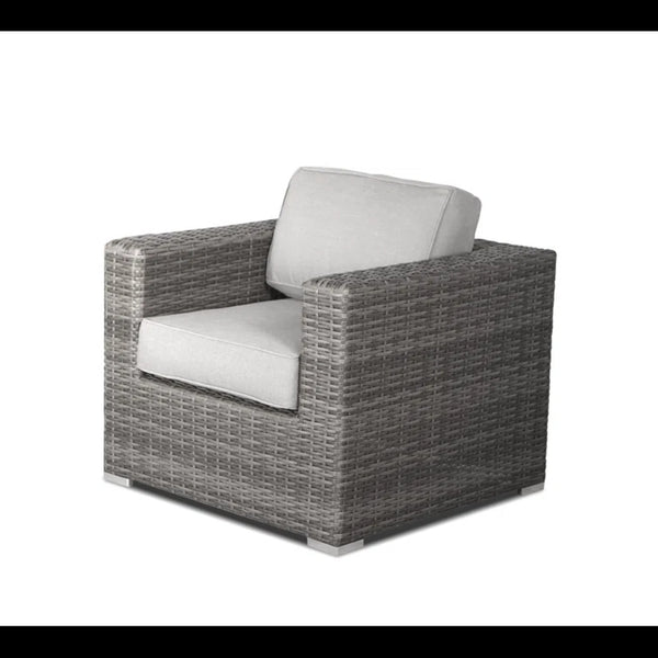 English Elm Lsi 7-Piece Fully Assembled Wicker Sectional Sofa Set With Coffee Table For Outdoor Comfort & Style B120S00065