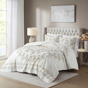 English Elm 3 Piece Tufted Cotton Coverlet Set Violette Full/Queen — Tufted Chenille Medallion Design, Soft Layered Texture Ivory+Taupe 11.81 L x 9.84 W x 11.42 H B03597576