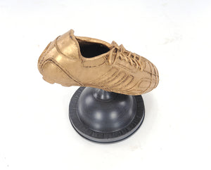 Homeroots 6" X 9" X 9" Golden Boot Award  Metal 364174