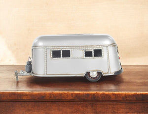 Homeroots 5" X 12" X 4.5" Camping Trailer  Tissue Holder  Metal 364184