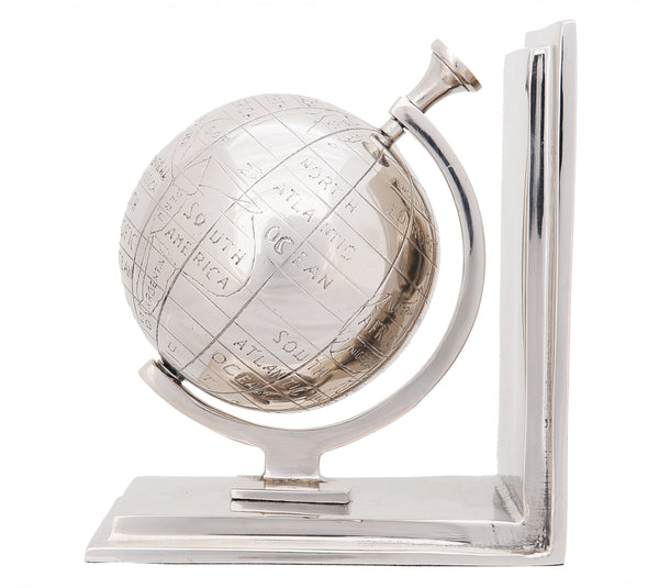 Homeroots 4.5" X 6.75" X 7.75" Alum Globe Bookend Set Of Two  Buffed Aluminum 364199