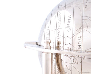 Homeroots 15" Nickel Metal Hand Painted Figurine Tabletop Sculpture  Metal 364205