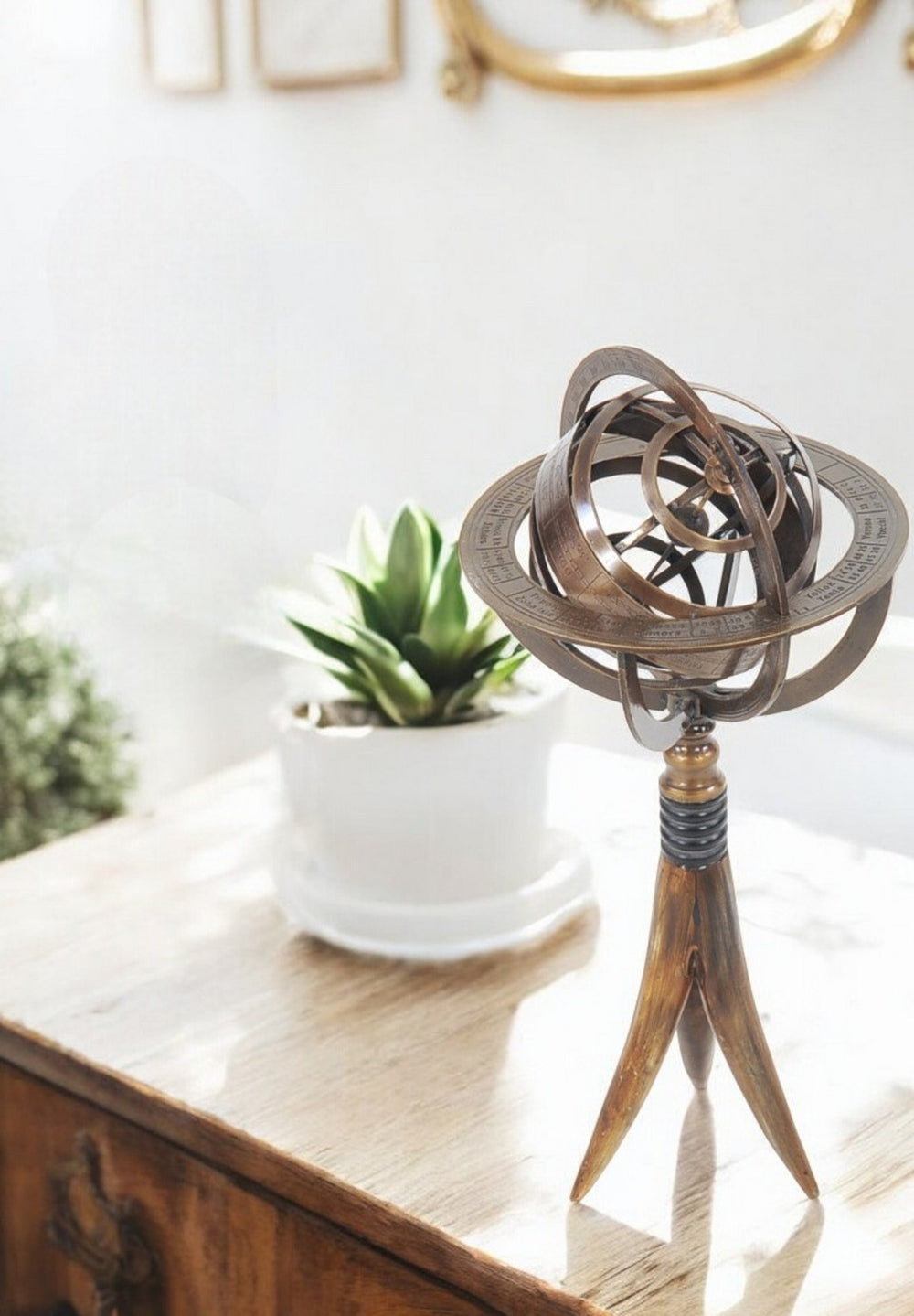 Homeroots 12" Brass Metal Hand Painted Figurine Tabletop Sculpture  Metal 364211