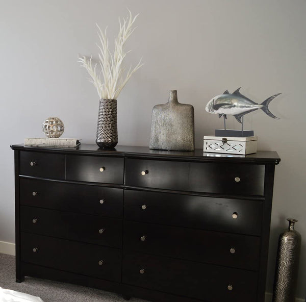 Homeroots 15" Multiple Colors Metal Hand Painted Sculpture  Resin 364242