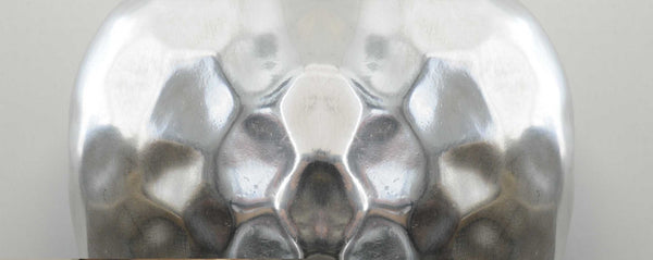 Homeroots Delicious Hammered Finish Apple Statue  Resin 364249