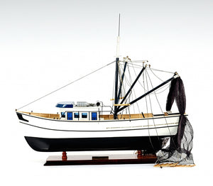 Homeroots 13.5" X 25" X 22" Shrimp Boat  Solid Wood 364265