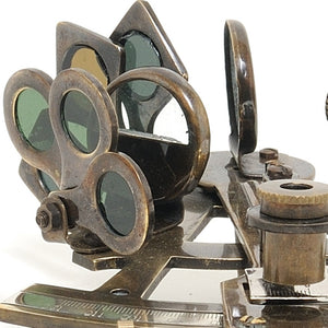 Homeroots 4" X 4.5" X 2.5" Nautical Sextant In Wood Box  Medium  Metal 364311