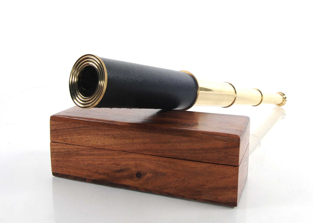 Homeroots 1.5" X 15" X 1.5" Handheld Telescope In Wood Box  Metal 364319