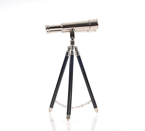 Homeroots 8" X 9" X 15.5" Binocular With Stand  Metal 364343