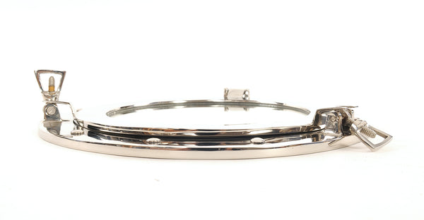 Homeroots 12" Silver Round Brass Framed Accent Mirror   364348