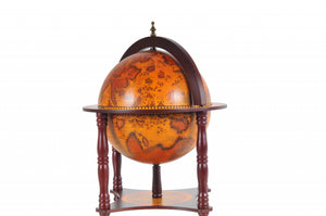 Homeroots 16.5" X 16.5" X 22"Walnut Globe With Chess Holder  Solid Wood 364362