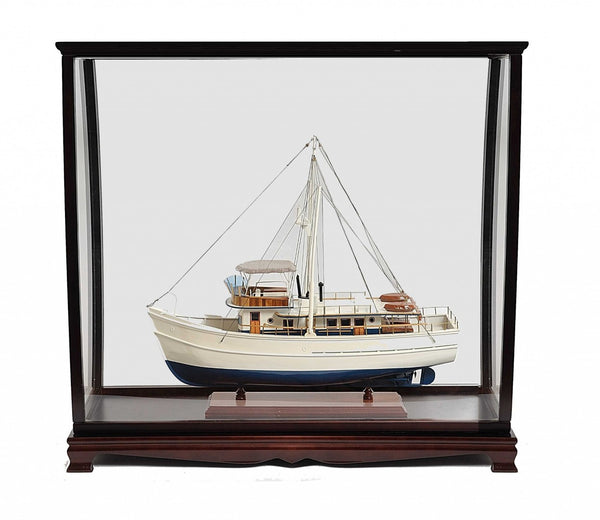 HomeRoots 40" Elegant Dark Brown Solid Mahogany Display Stand - Versatile Storage for Any Room Décor! 364364